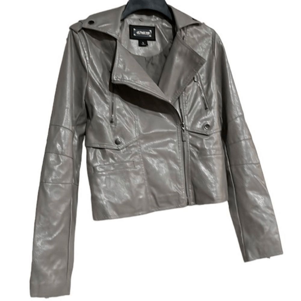 Title: Joujou Gray Faux Leather Crop Moto Biker Jacket Size Medium